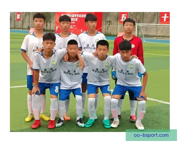 中国男足调整大名单 主帅提拔两名05后小将进入一队考察